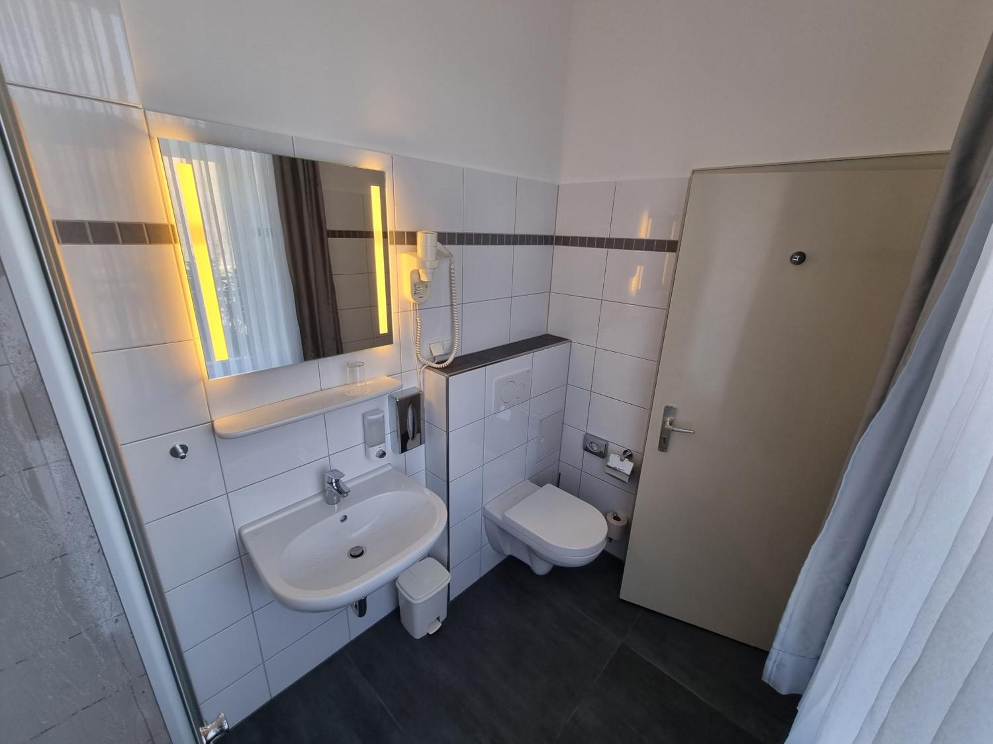 Hotel Zum Anker Andernach Chambre photo